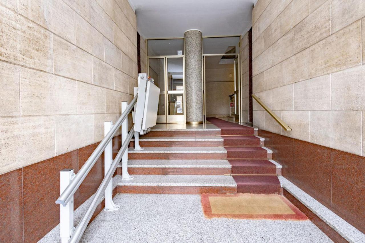 Апартаменты Dolce Casa Di Sve Vicino La Stazione Генуя Экстерьер фото
