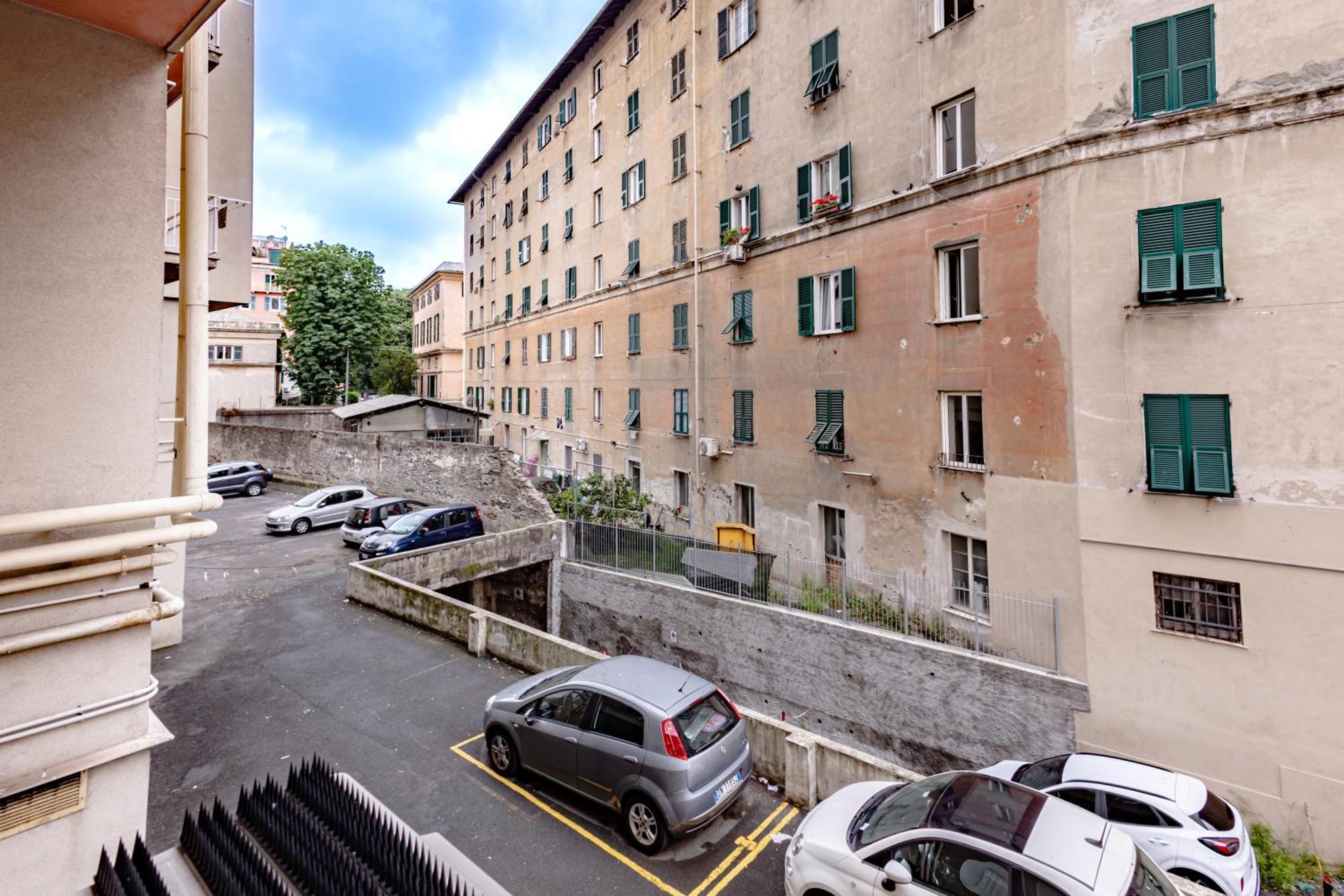 Апартаменты Dolce Casa Di Sve Vicino La Stazione Генуя Экстерьер фото